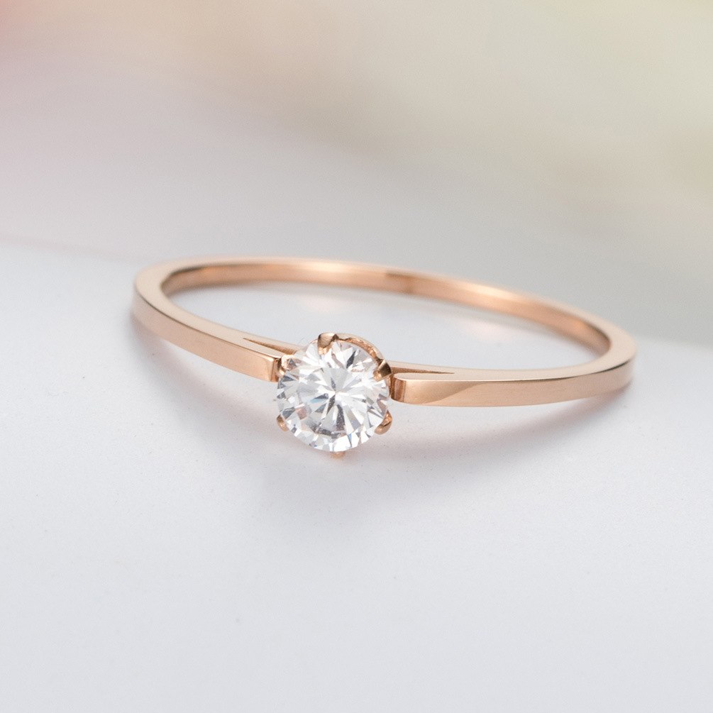 Elegant Rose Gold Ring